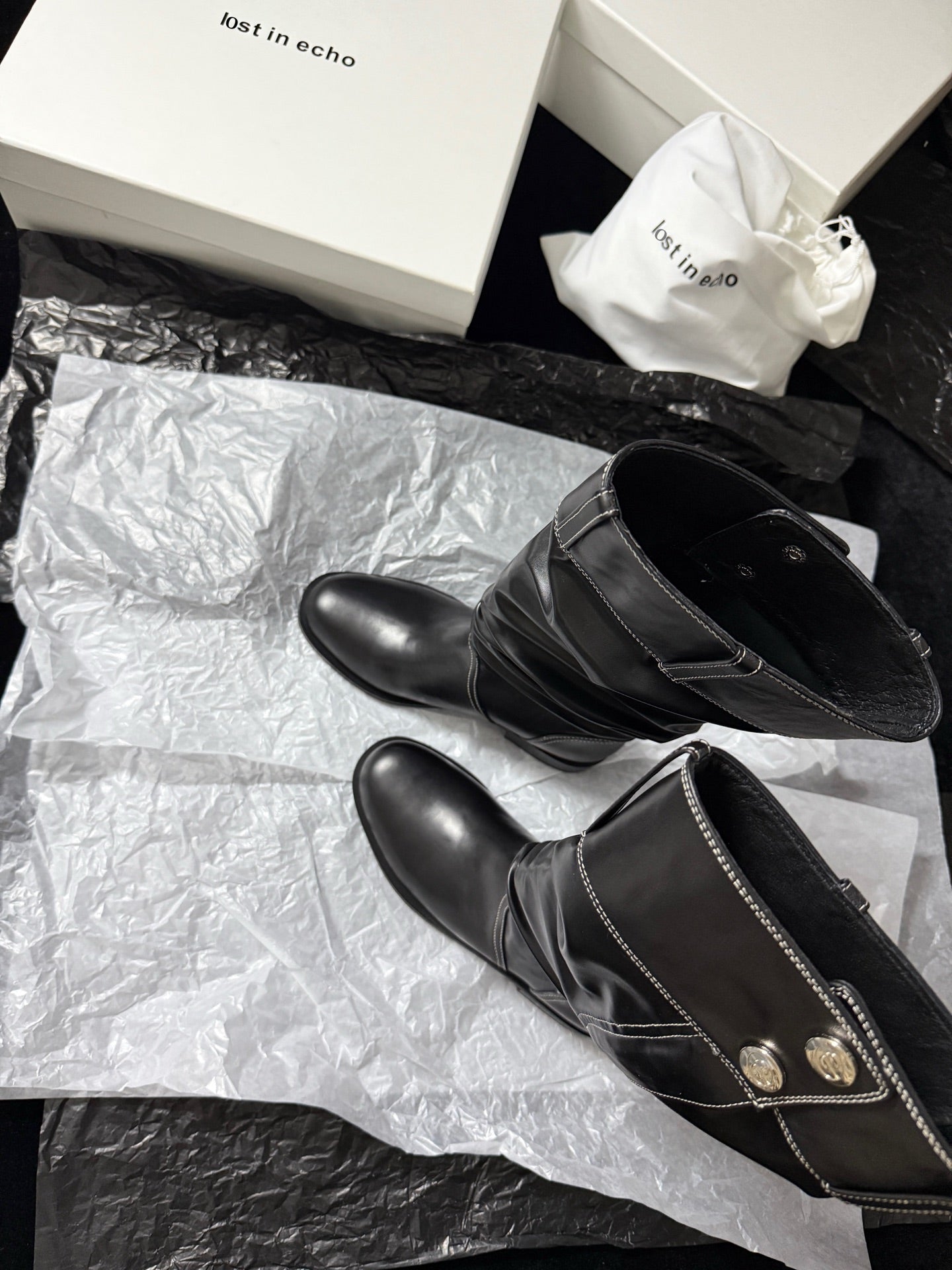 Lost 25fw slouch boots