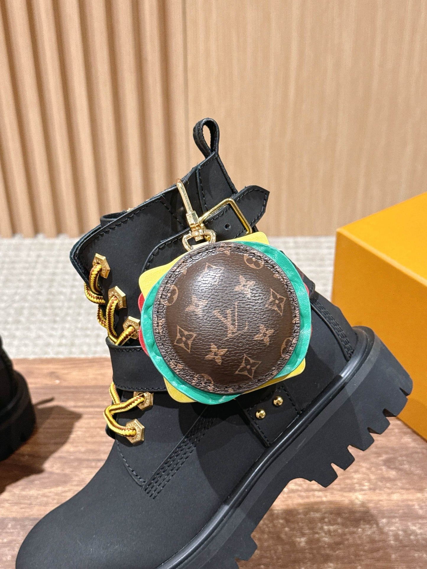 Loui 25fw biker boots