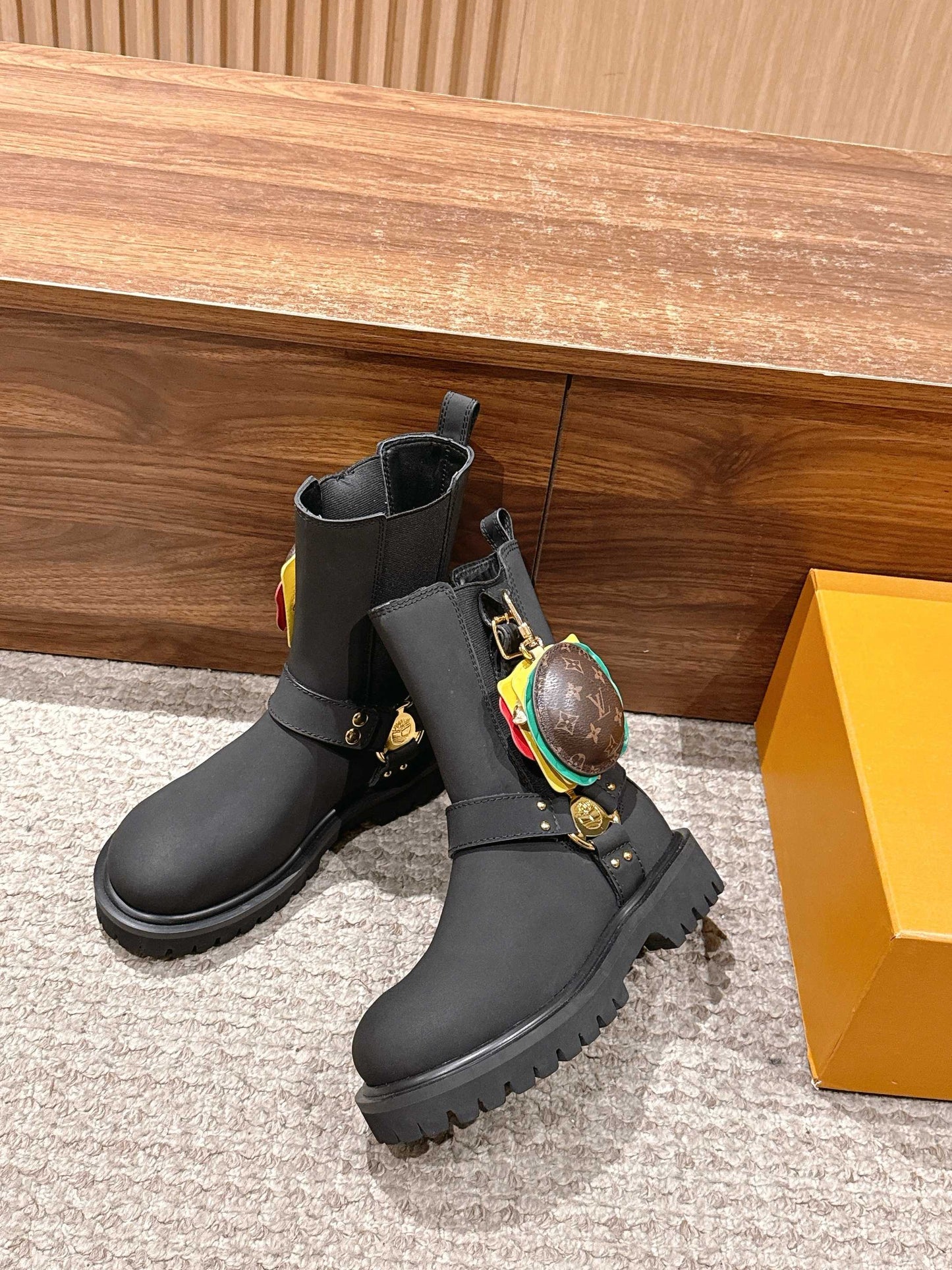 Loui 25fw biker boots