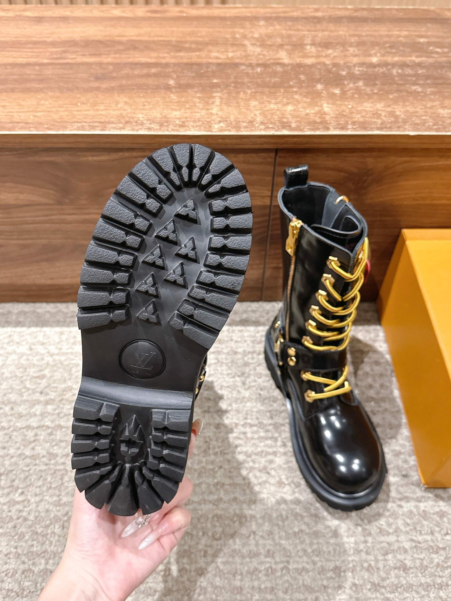 Loui 25fw biker boots