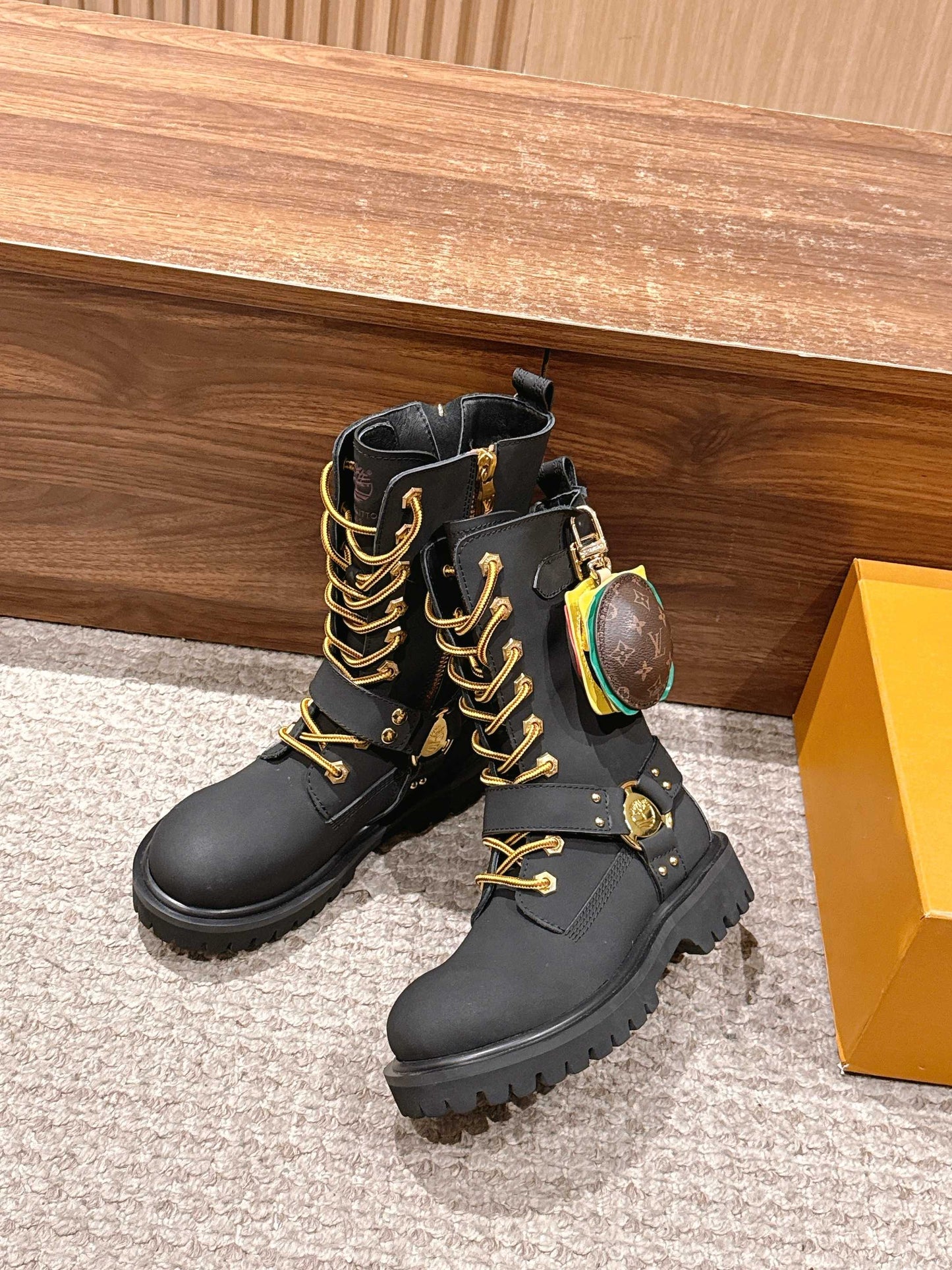 Loui 25fw biker boots