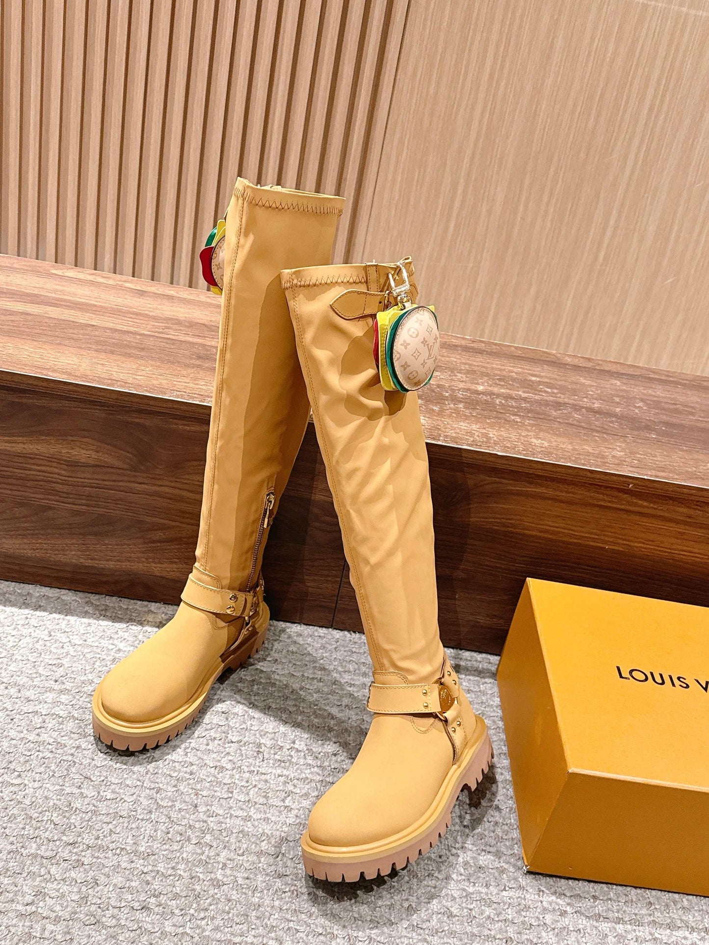 Loui 25fw boots