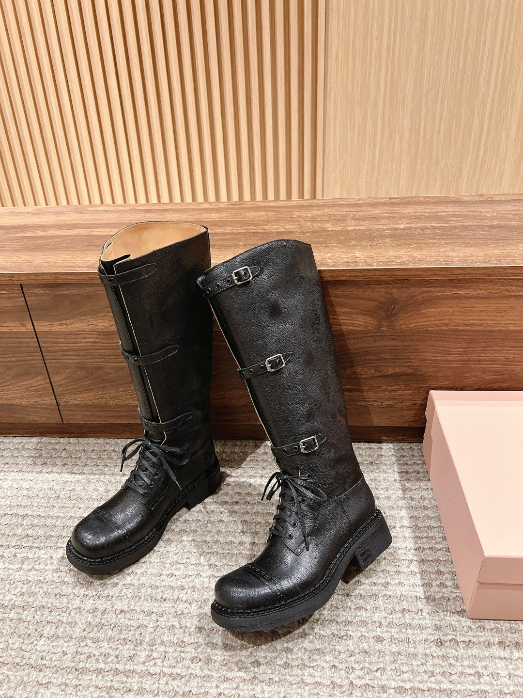 Loui 25fw boots