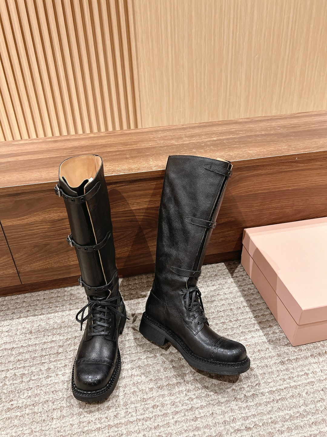 Loui 25fw boots