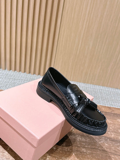 Miu 25fw loafer shoes