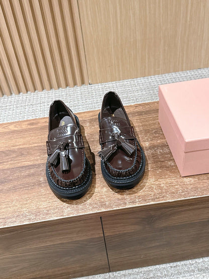 Miu 25fw loafer shoes