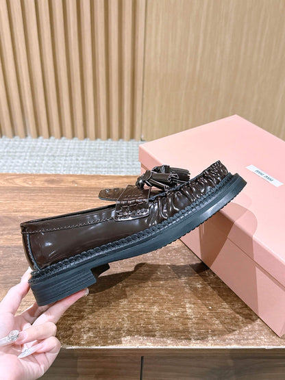 Miu 25fw loafer shoes