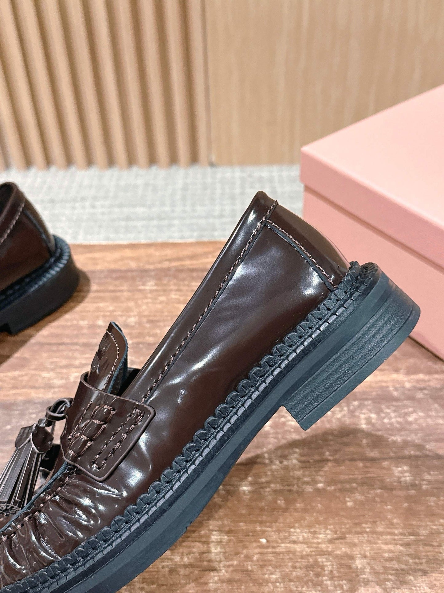 Miu 25fw loafer shoes