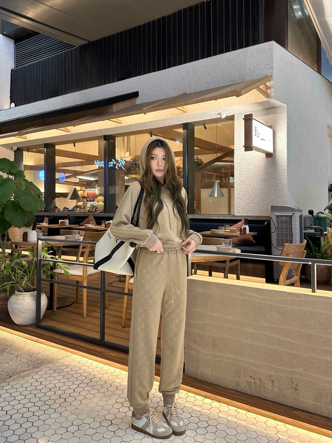 Loui 25fw hooded jacket pants set