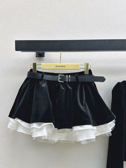 Miu 25fw velvet lace jacket skirt set