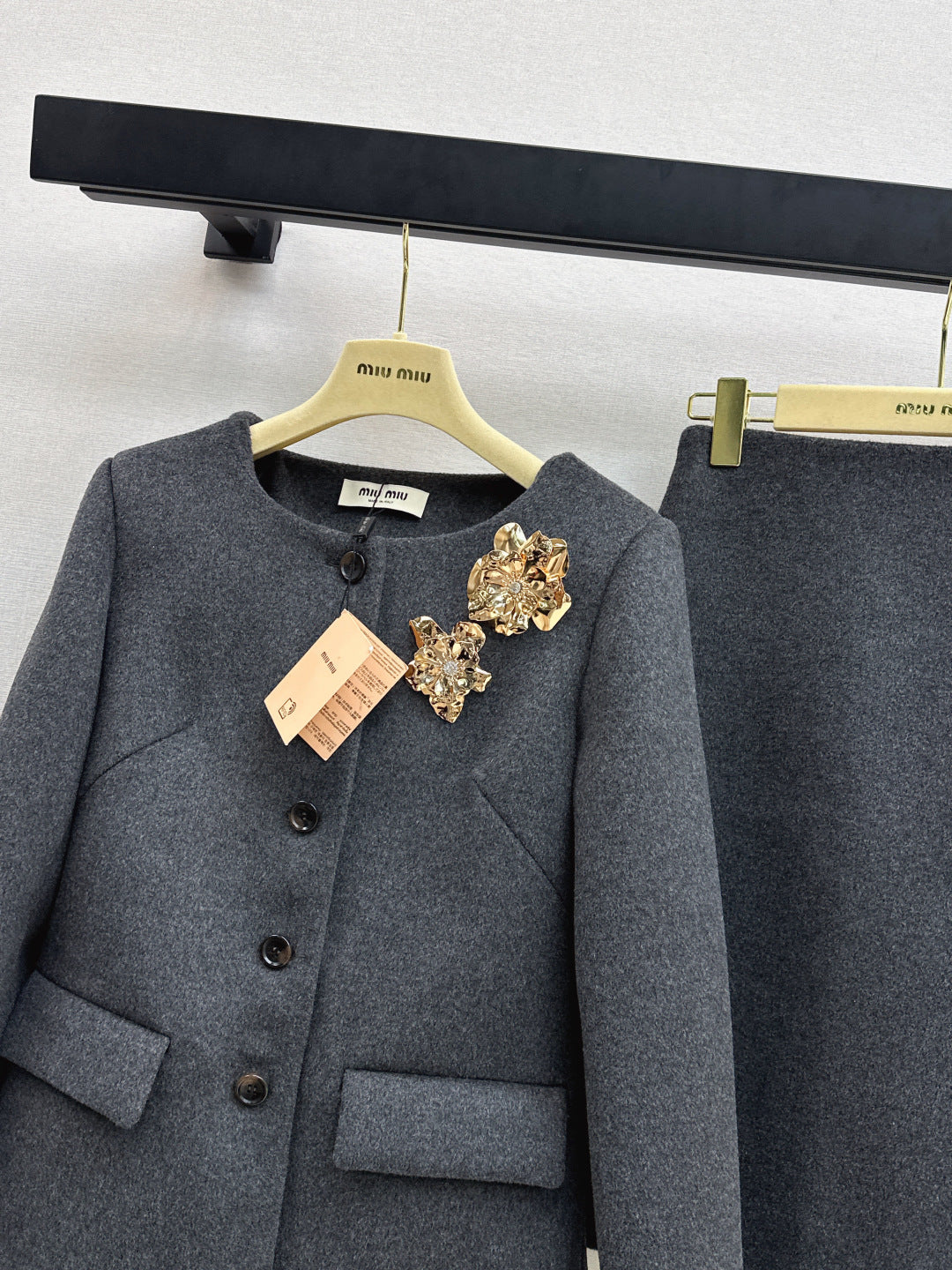 Miu 25fw wool jacket skirt set