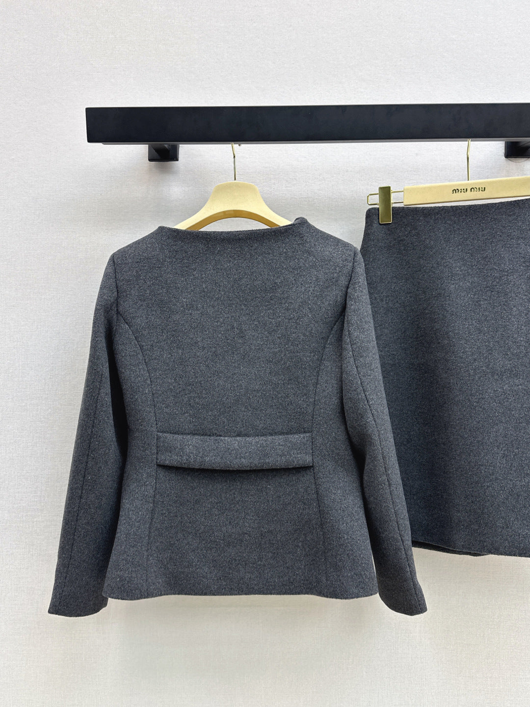 Miu 25fw wool jacket skirt set