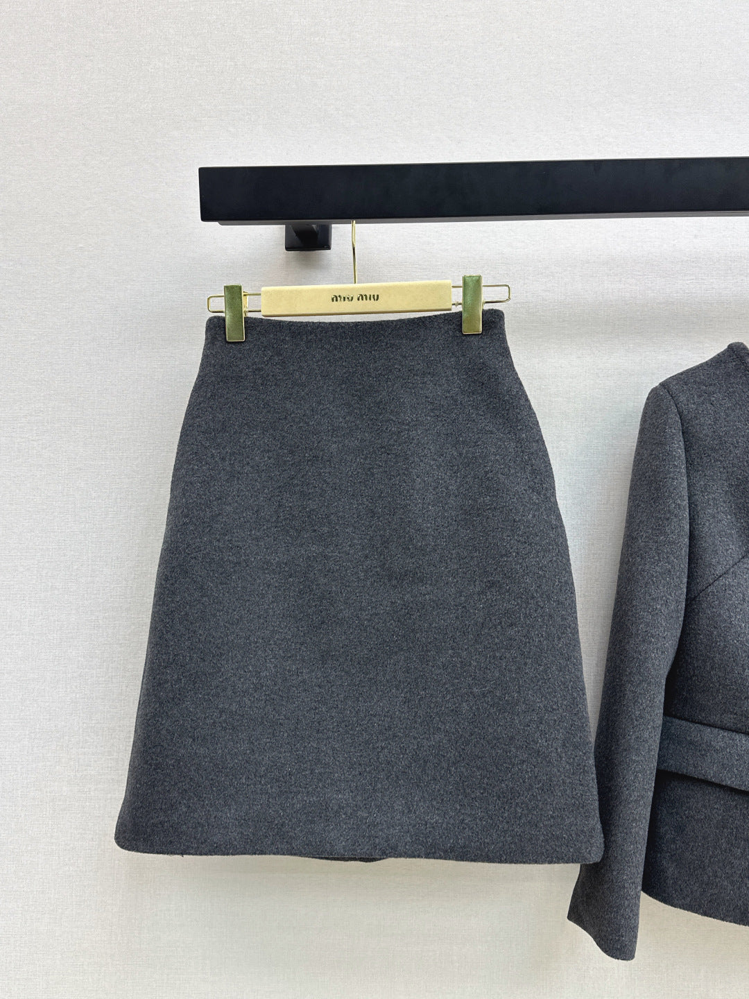Miu 25fw wool jacket skirt set