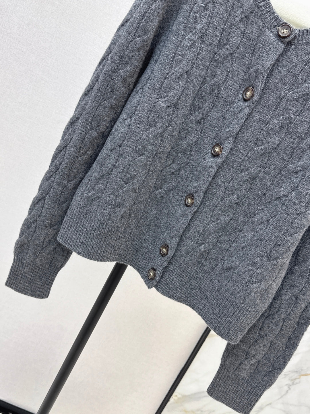 Ralp 25fw embroidery cardigan