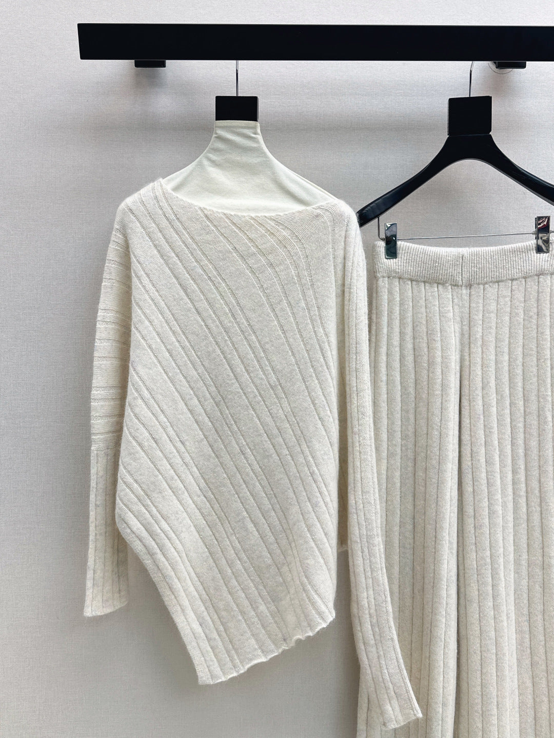 Brun 25fw wool sweater pants sets