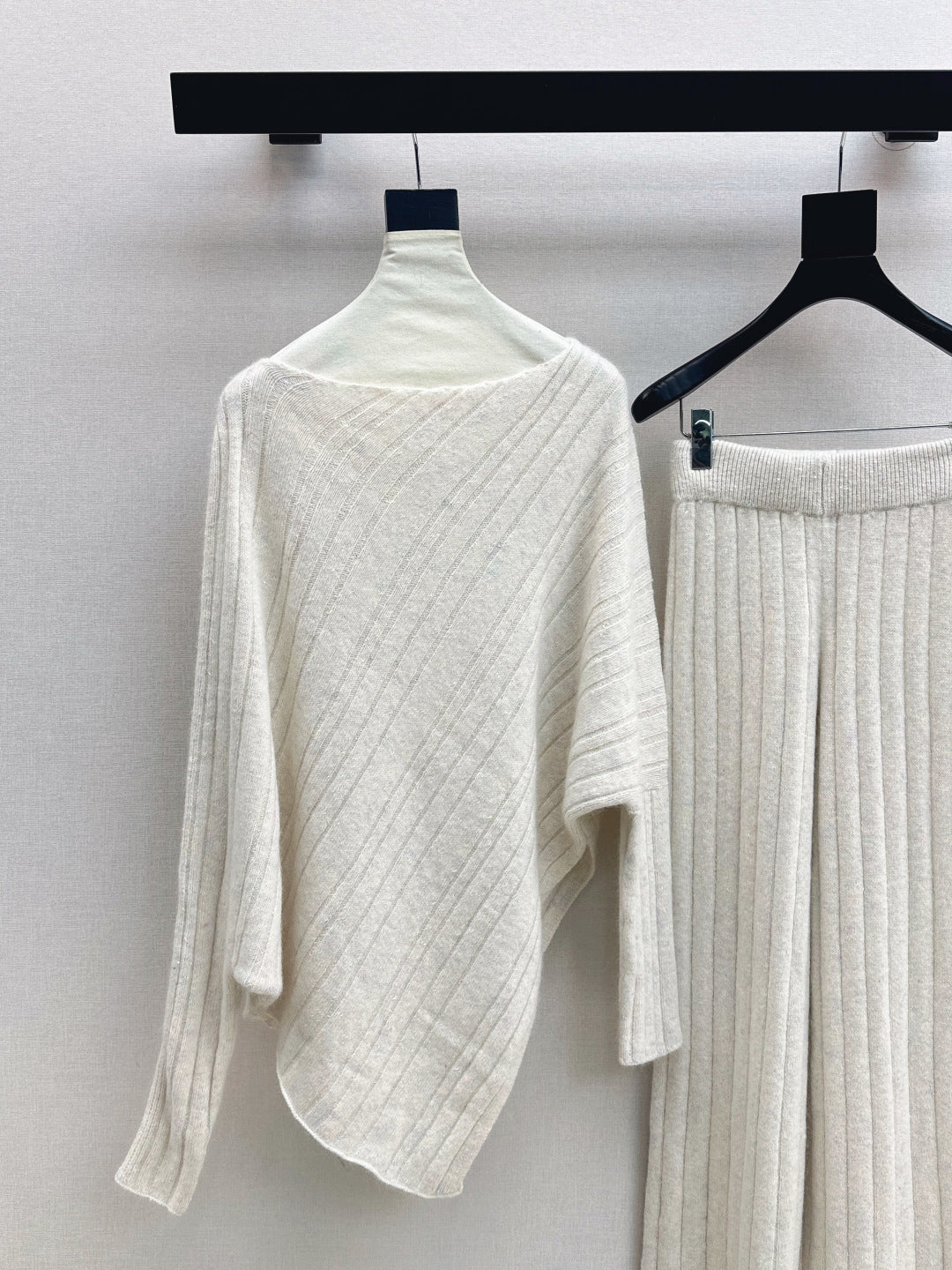 Brun 25fw wool sweater pants sets