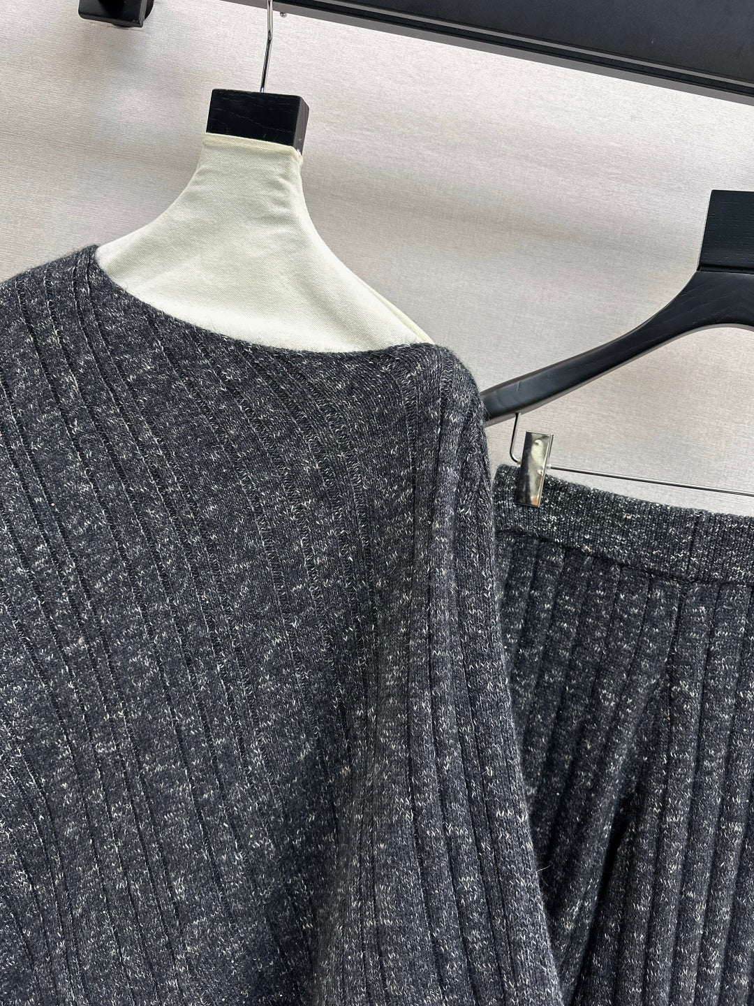 Brun 25fw wool sweater pants sets