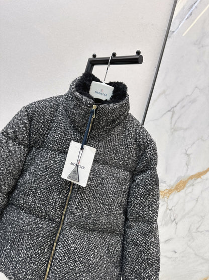 Monc 25fw down jacket