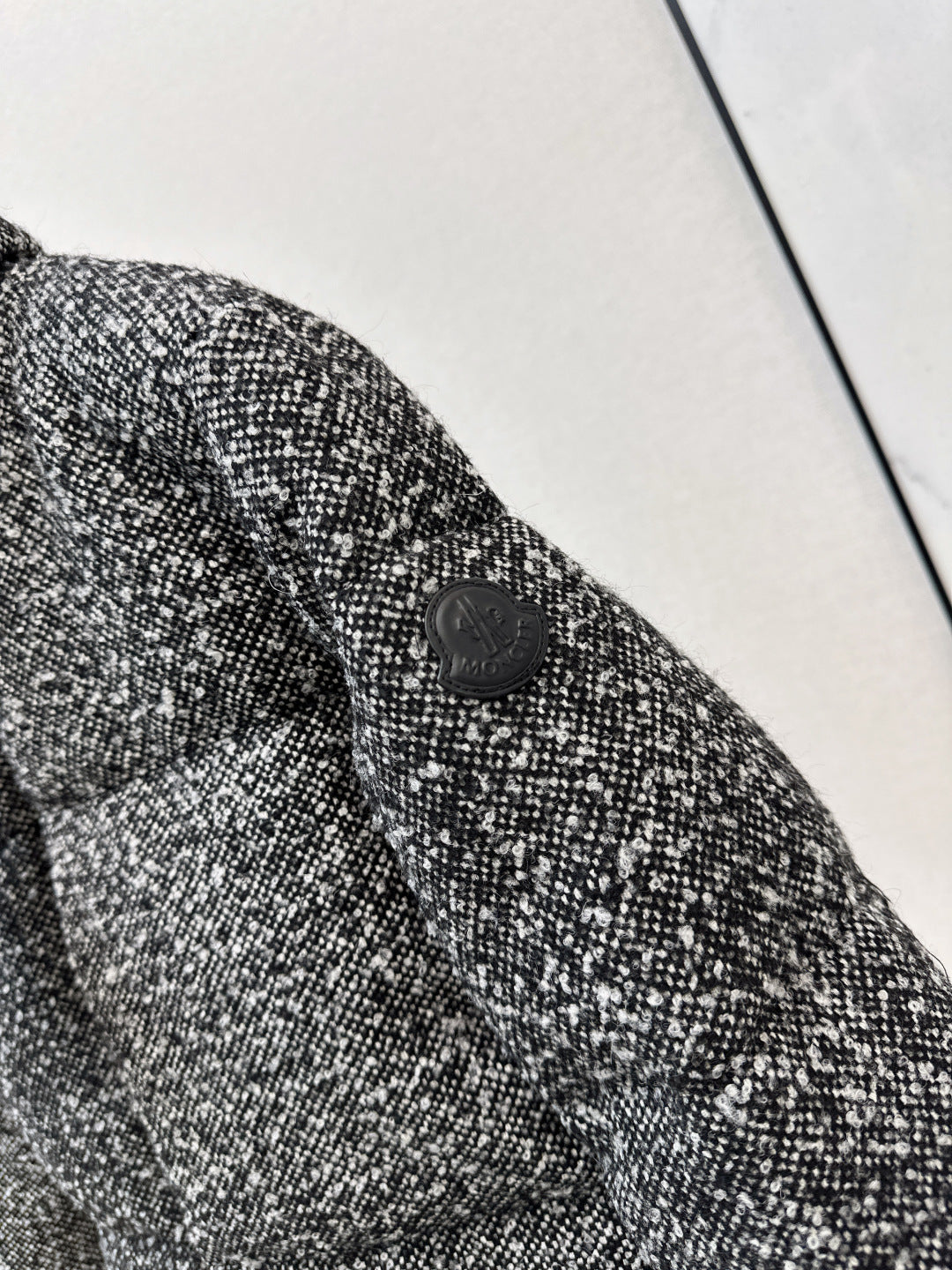 Monc 25fw down jacket