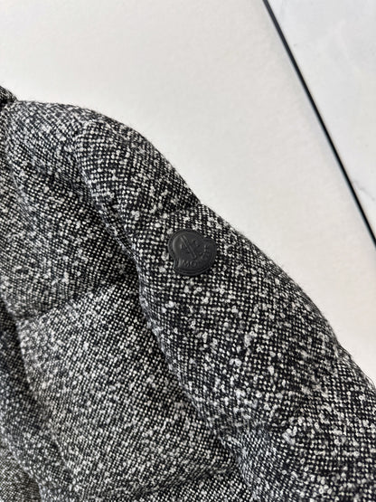 Monc 25fw down jacket