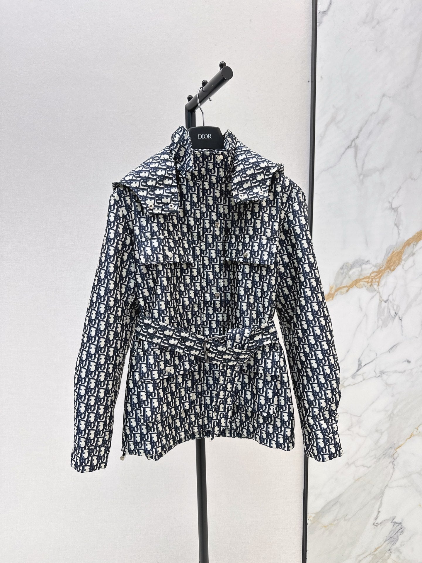 CD 25fw jacquard hooded jacket