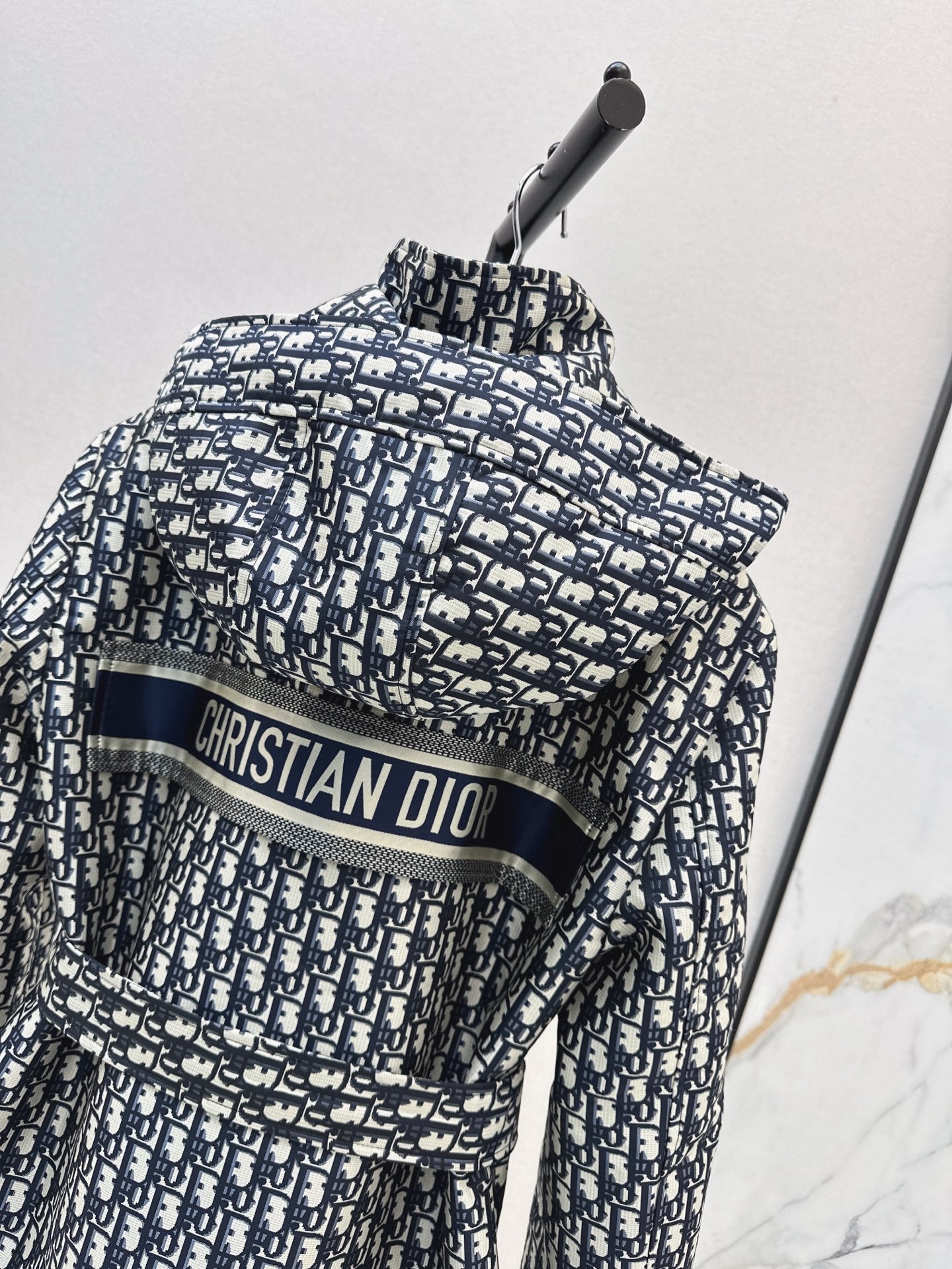 CD 25fw jacquard hooded jacket