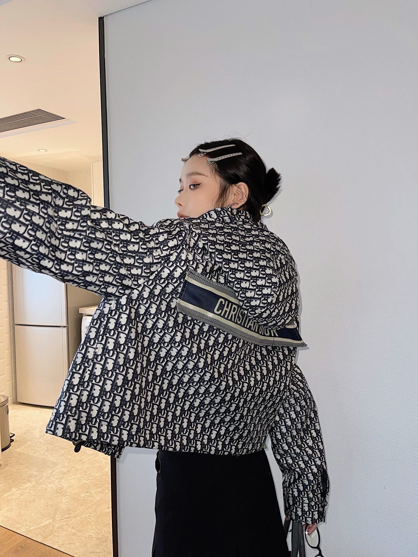 CD 25fw jacquard jacket