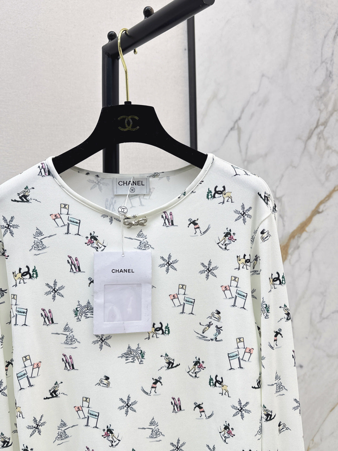 Chan 25fw print base layer