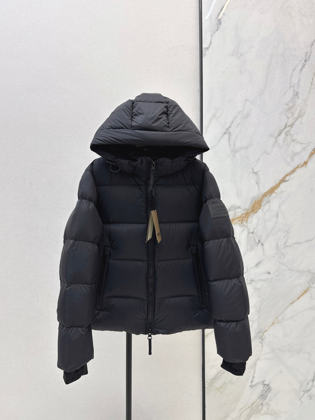 Bur 25fw down jacket