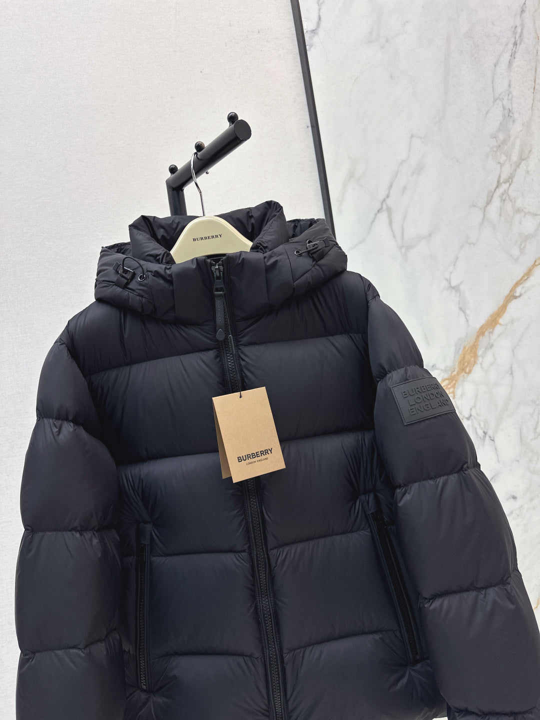 Bur 25fw down jacket