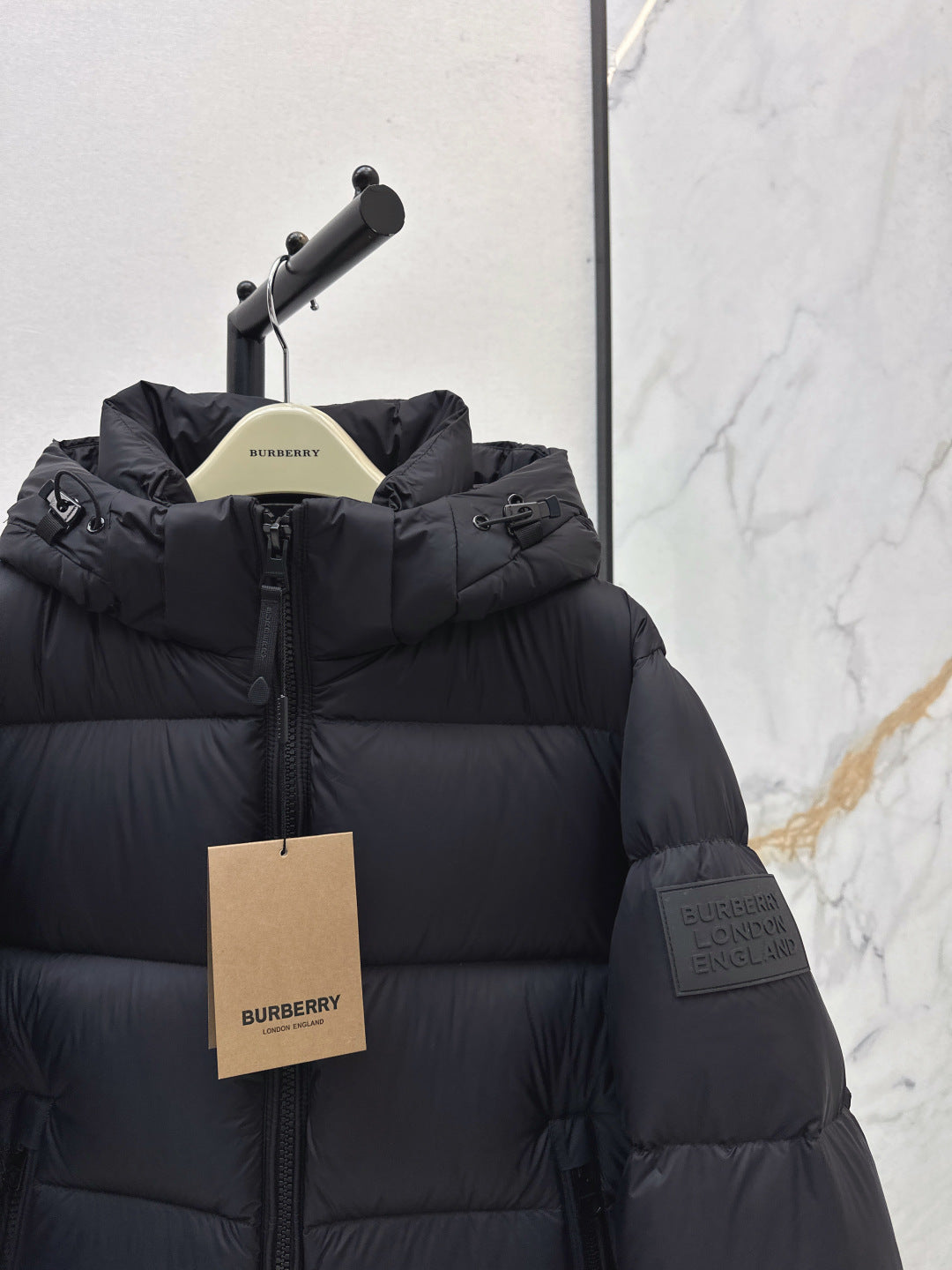 Bur 25fw down jacket