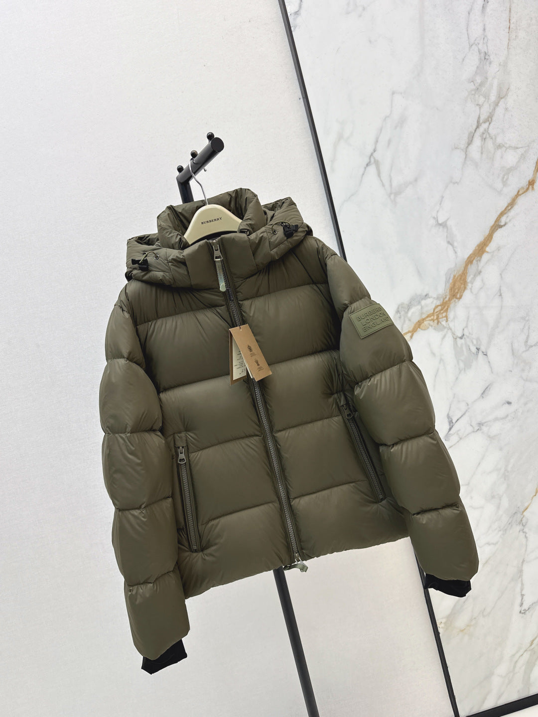 Bur 25fw down jacket