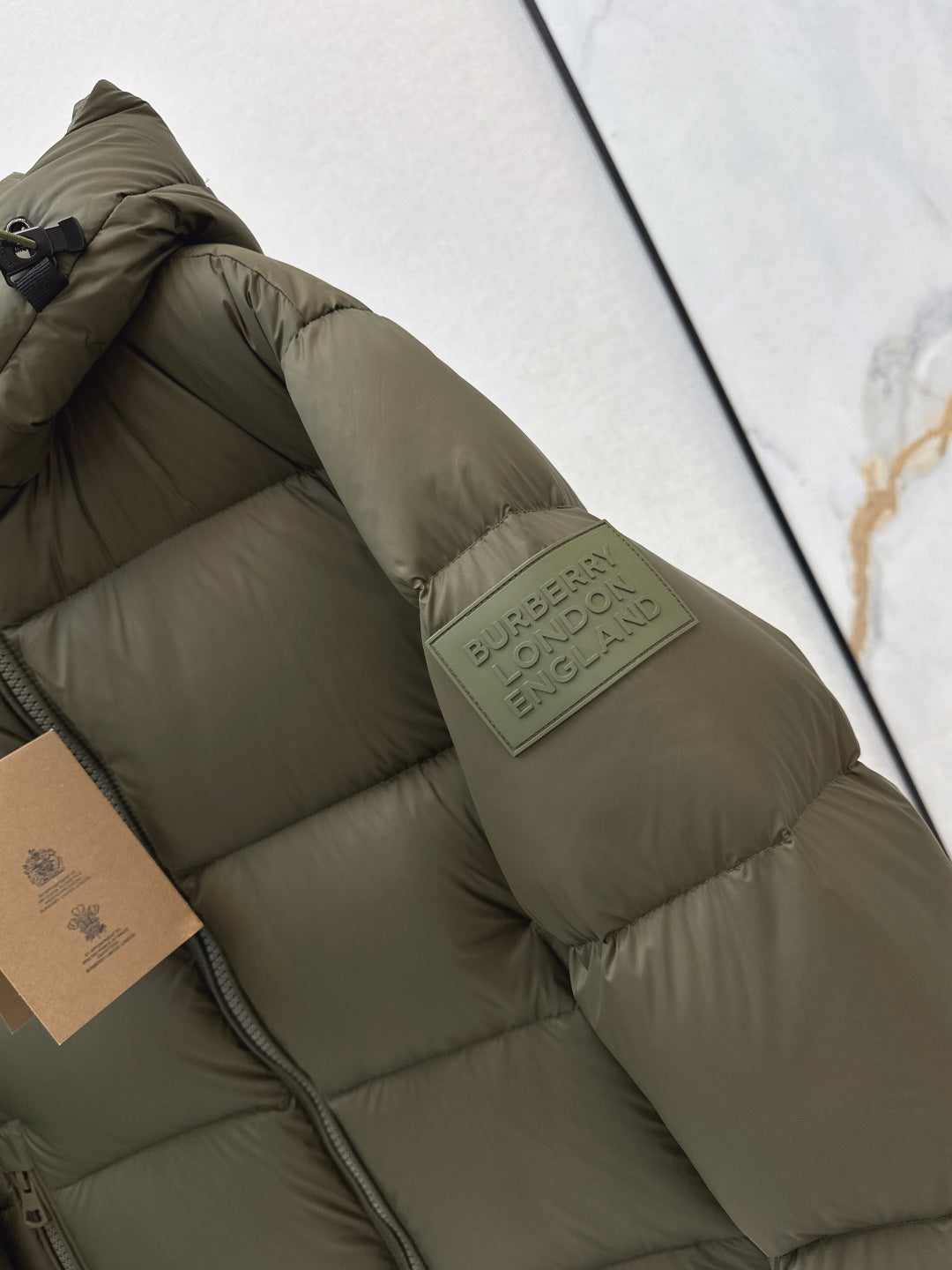 Bur 25fw down jacket