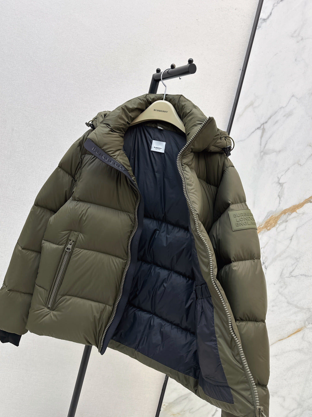 Bur 25fw down jacket