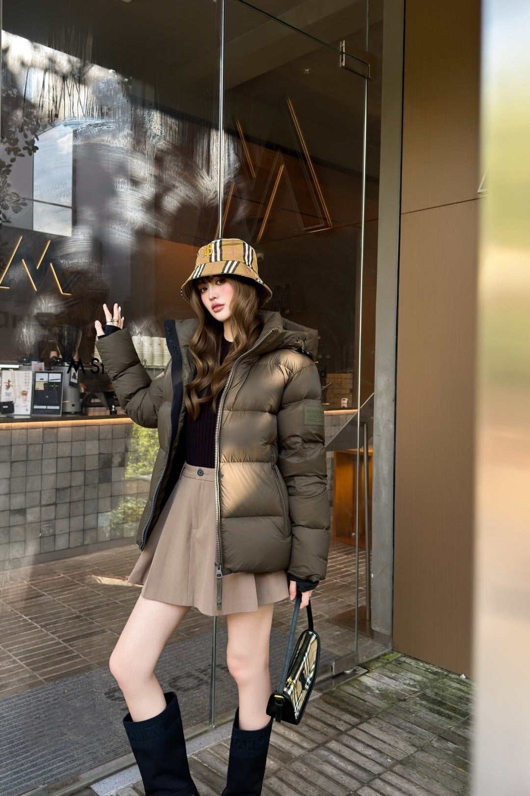 Bur 25fw down jacket