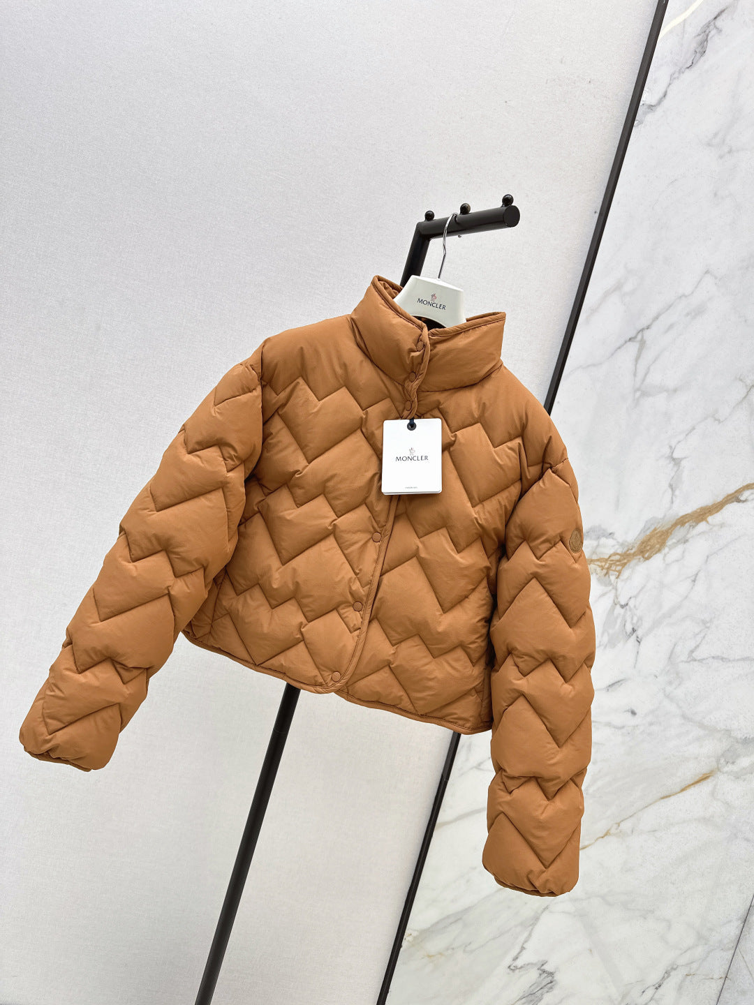 Monc 25fw down jacket