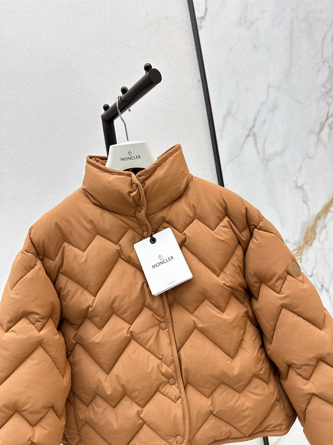 Monc 25fw down jacket