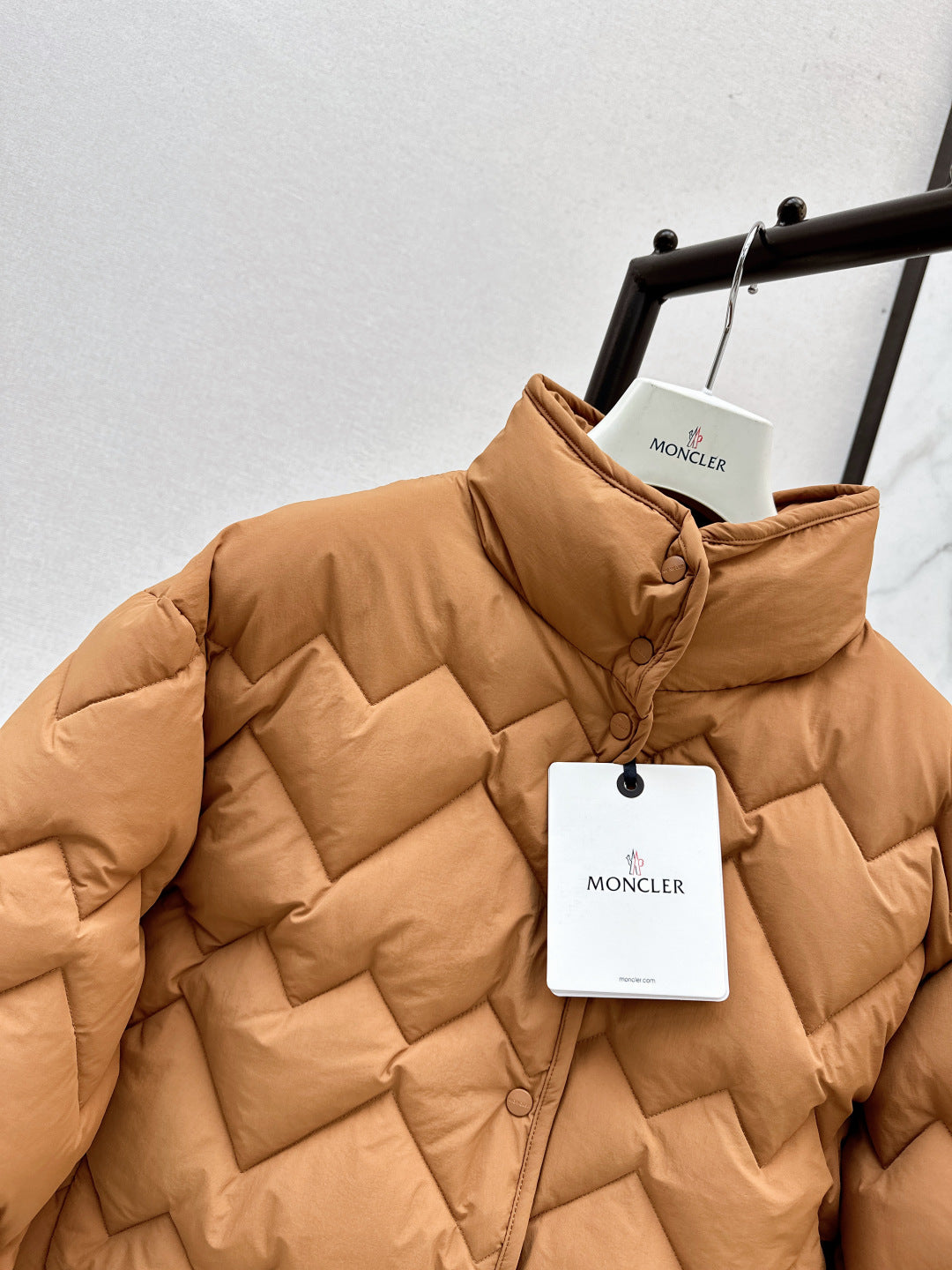Monc 25fw down jacket
