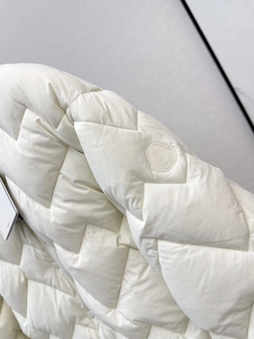 Monc 25fw down jacket