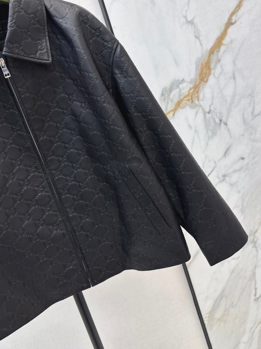 Guc 25fw leather jacket