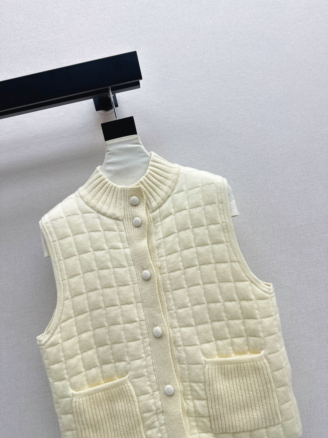 Brun 25fw knit vest