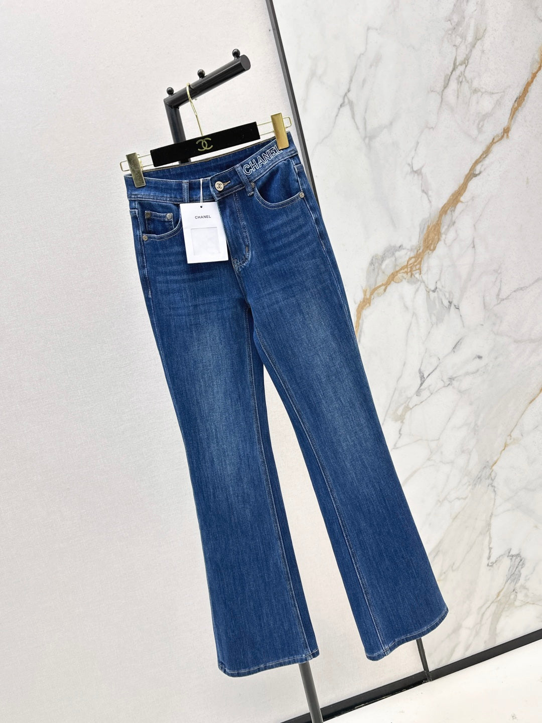Chan 25fw plush jeans