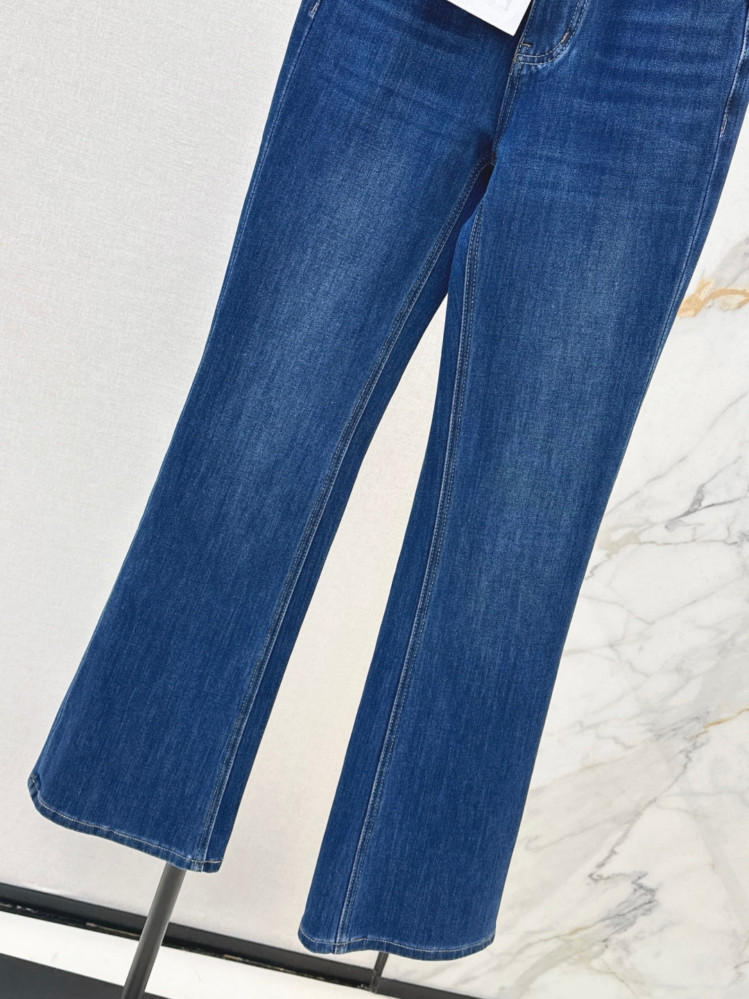 Chan 25fw plush jeans