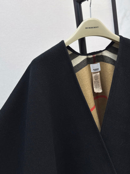 Fend 25fw cashmere cape