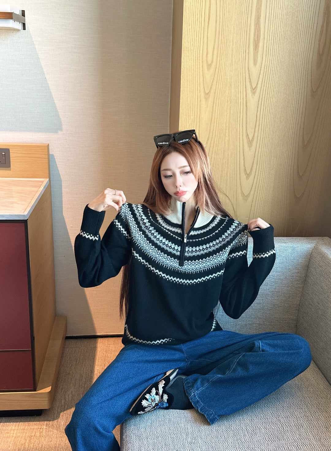 Loro 25fw knitted sweater