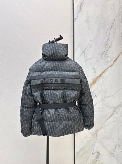 CD 25fw down jacket