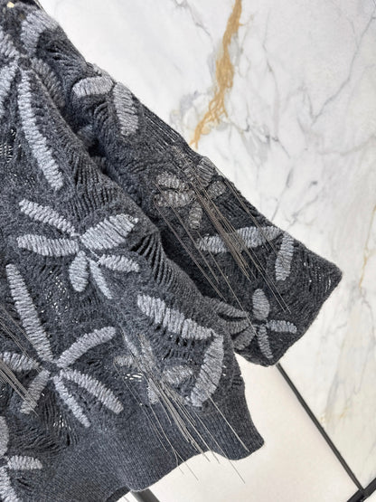 Brun 25fw embroidery sweater