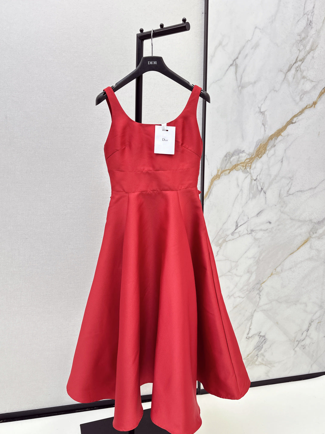 CD 25fw sleeveless dress