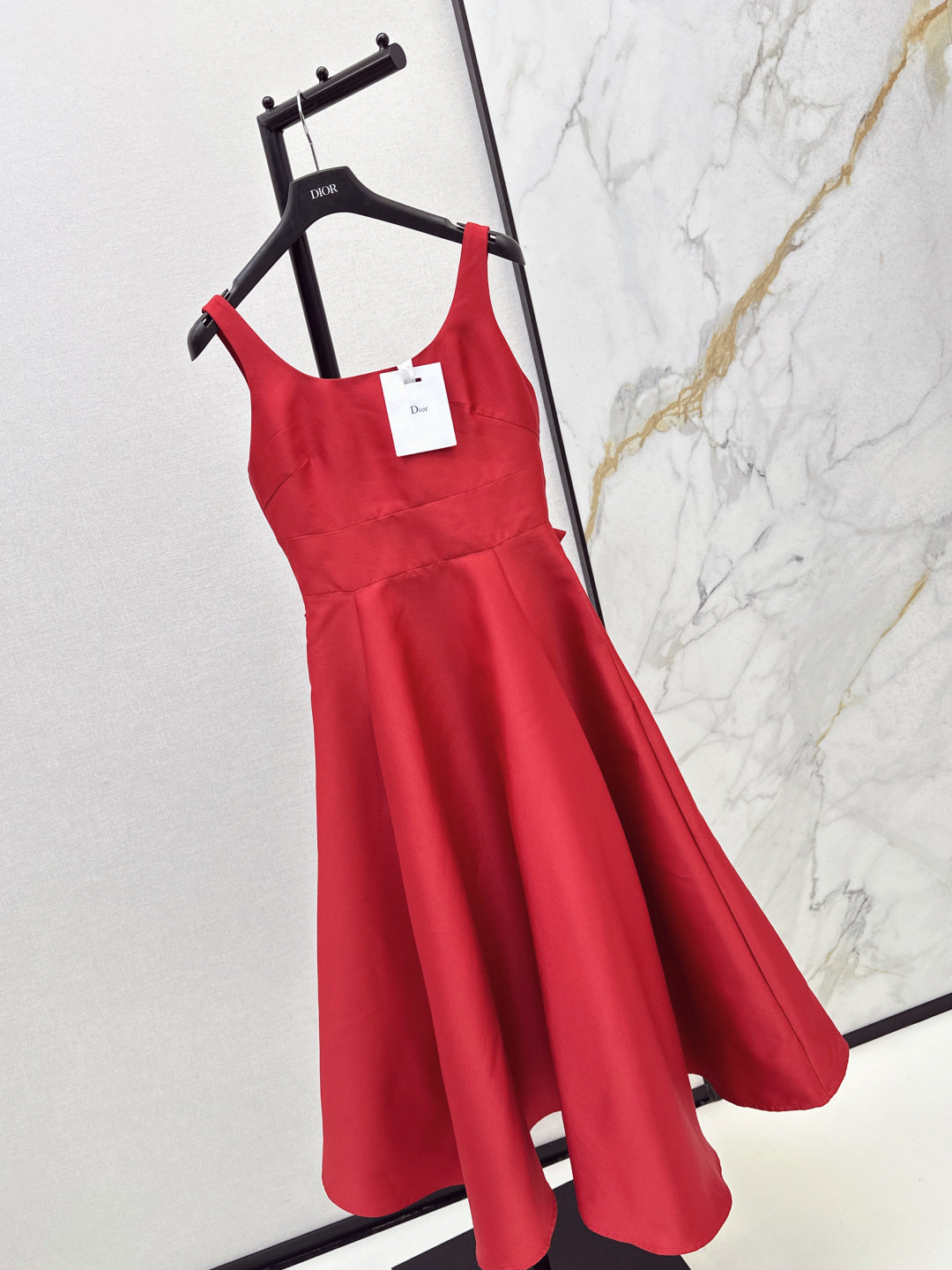 CD 25fw sleeveless dress