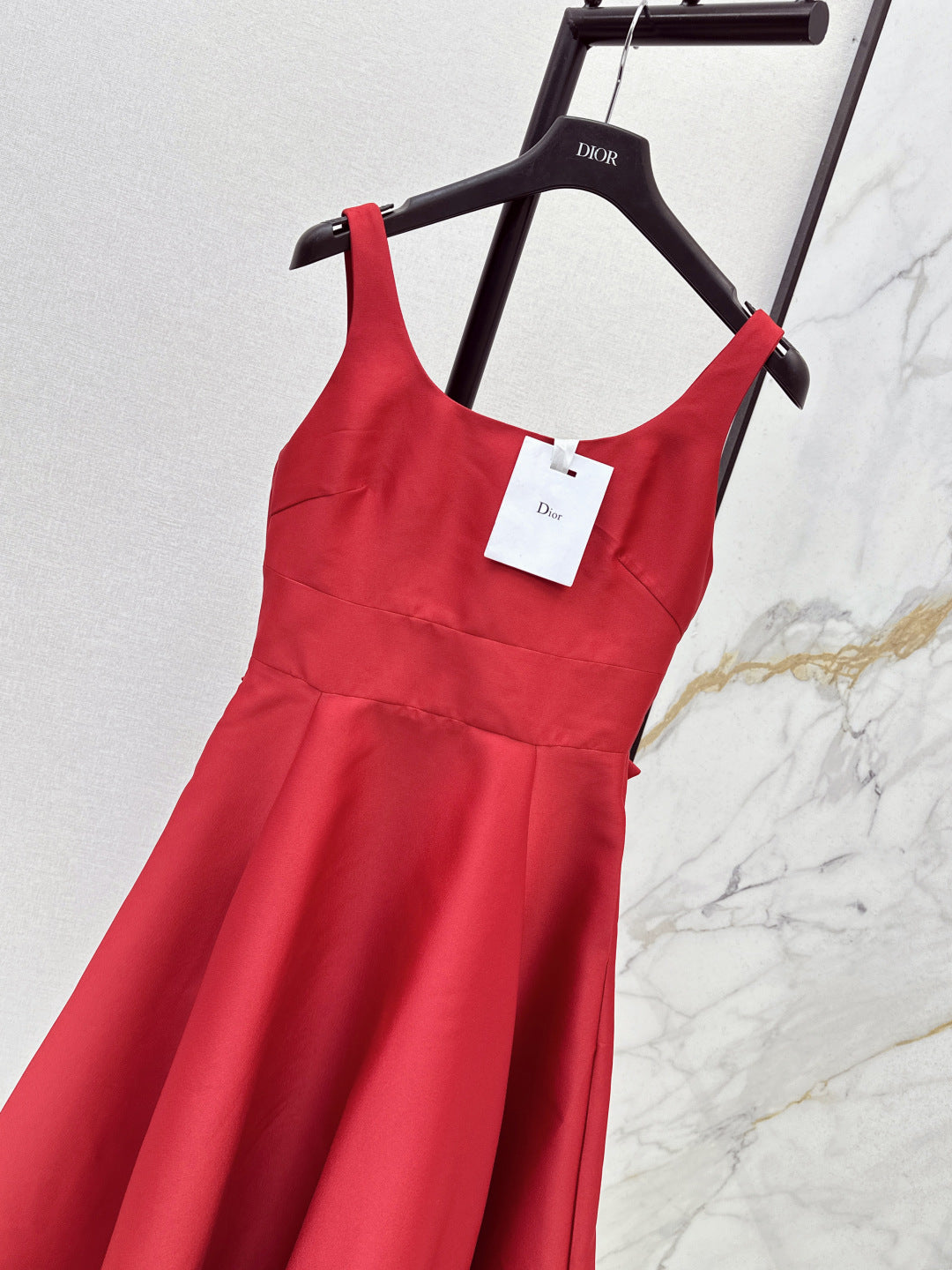 CD 25fw sleeveless dress